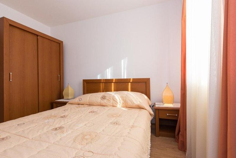 Marija F4 Apartment คิร์ก ภายนอก รูปภาพ