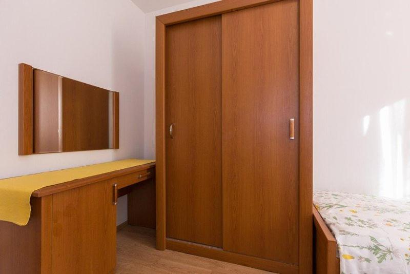 Marija F4 Apartment คิร์ก ภายนอก รูปภาพ